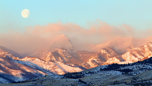 Northern Range Moon Set