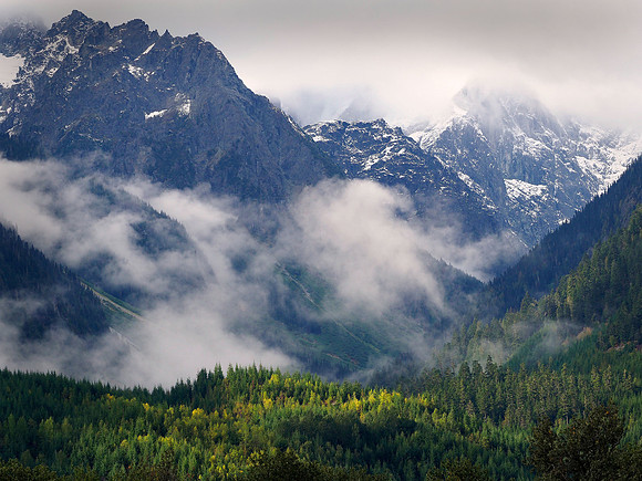 This Tweedsmuir area of the Coast Mountains provides some of Canada's most striking scenery.